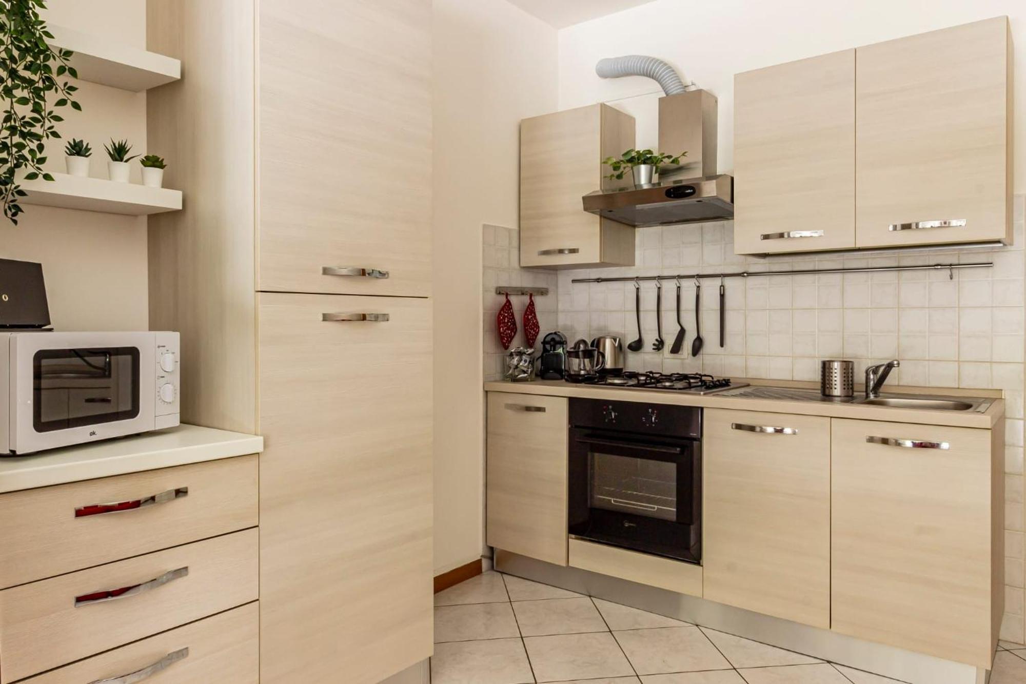 Apartment Casa Sofia- Giardino E Garage Privato